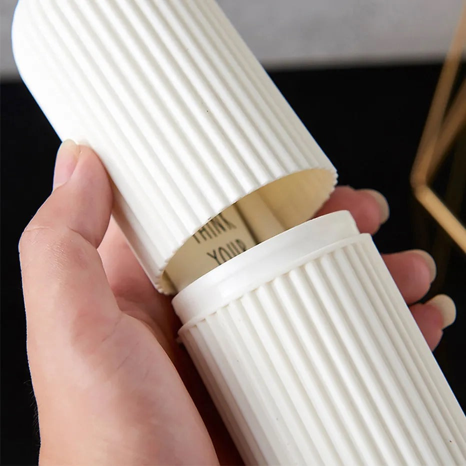 Portable Toothbrush Holder Case & Toothpaste Storage Cup – Travel Organizer (Random Color)